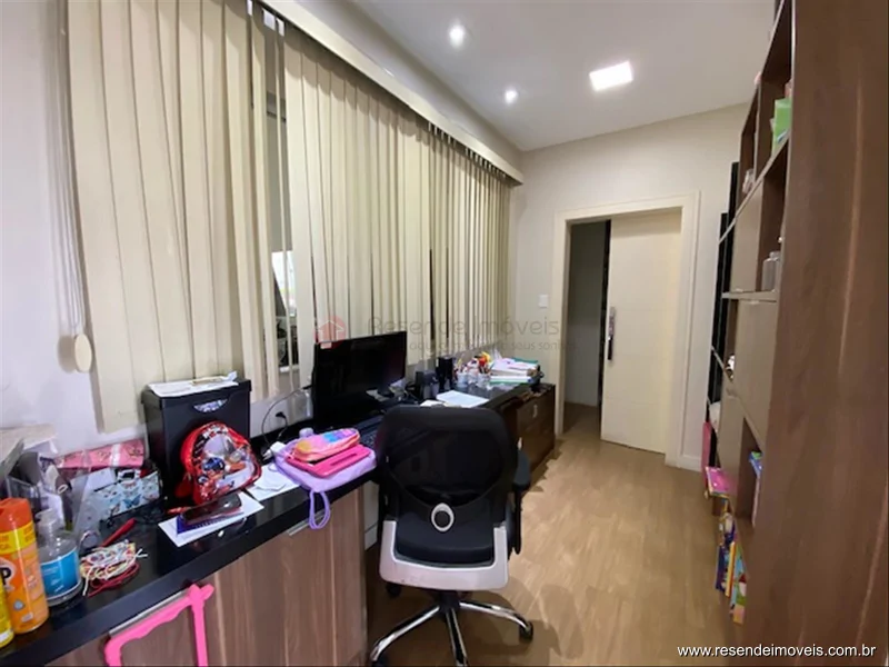 Foto 13 de 20 - Casa em condomínio para venda em Jardim Brasília