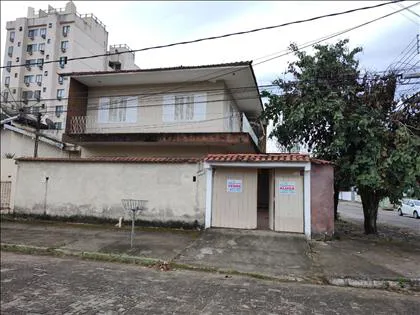 Casa para aluguel em Vila Julieta
