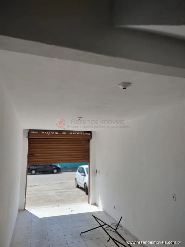 Foto 1 de 12 - Loja para aluguel em Vila Julieta