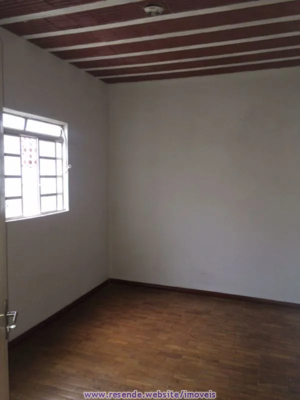 Foto 1 de 8 - Casa para aluguel em Morada do Contorno