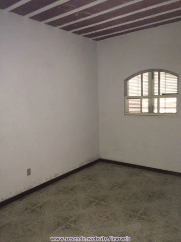 Foto 4 de 8 - Casa para aluguel em Morada do Contorno