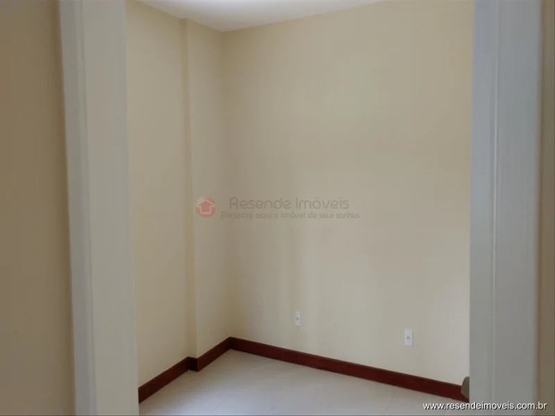 Foto 8 de 18 - Apartamento para venda em Montese