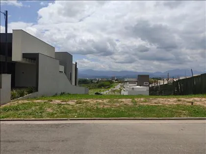 Terreno para venda em Parque Ipiranga