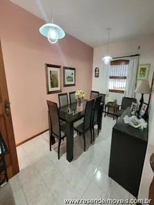 Casa para venda em Montese