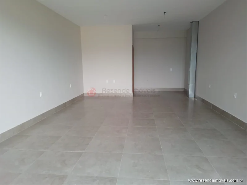 Foto 4 de 11 - Loja para aluguel em Morada do Contorno