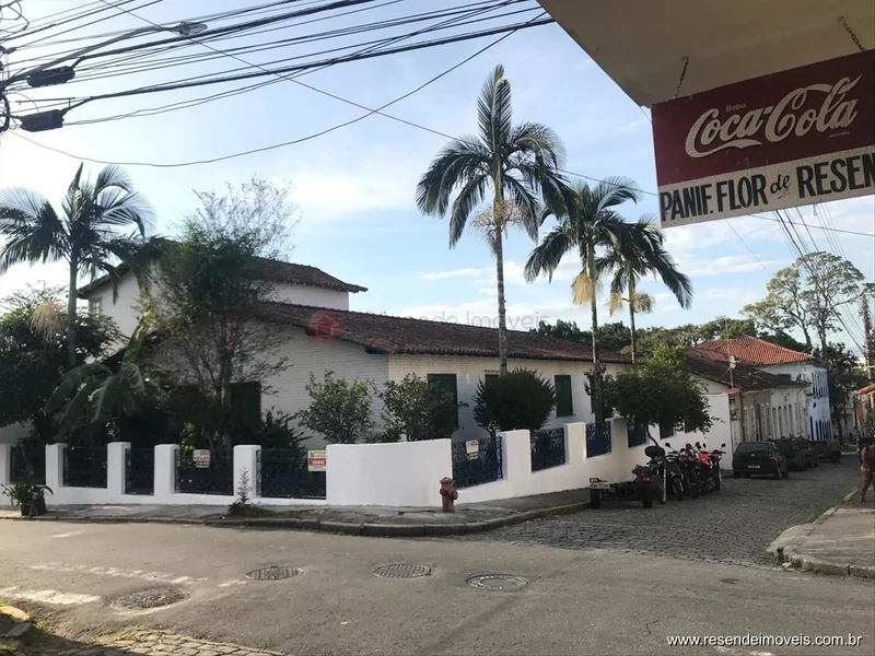 Foto 1 de 34 - Casa para venda em Centro