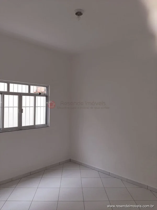 Foto 1 de 10 - Casa para aluguel em Vila Julieta