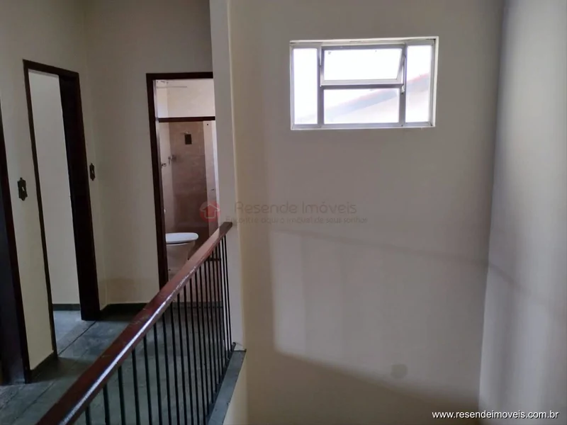 Foto 1 de 25 - Casa para aluguel em Montese