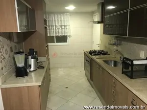 Apartamento para aluguel em Comercial
