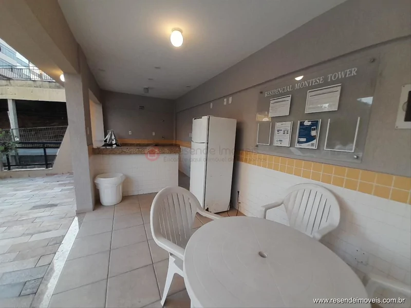 Foto 4 de 19 - Flat para venda em Montese