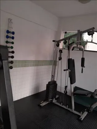 Flat para venda e aluguel em Montese