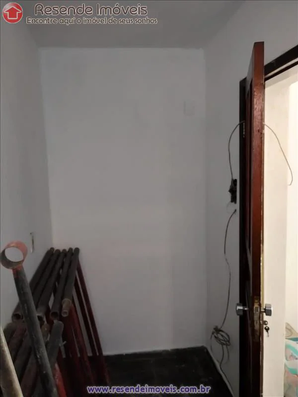 Foto 1 de 43 - Casa comercial para aluguel em Centro