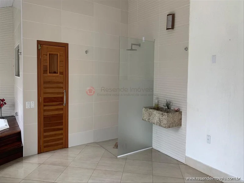 Foto 32 de 33 - Casa para venda em Casa da Lua