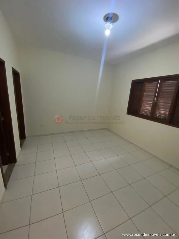 Foto 11 de 18 - Casa para aluguel em Morada da Colina