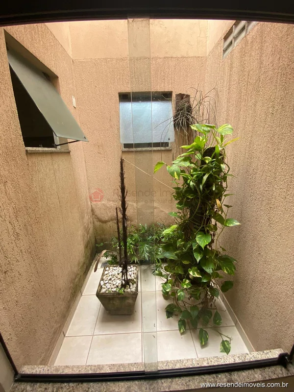 Foto 10 de 18 - Casa para aluguel em Morada da Colina