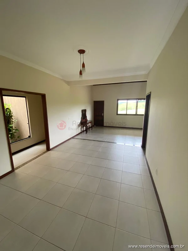 Foto 5 de 18 - Casa para aluguel em Morada da Colina