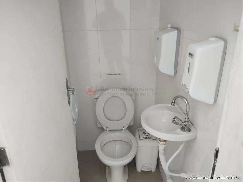 Foto 34 de 42 - Casa comercial para venda em Cidade Alegria