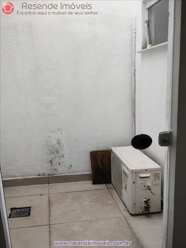 Foto 3 de 42 - Casa comercial para venda em Cidade Alegria