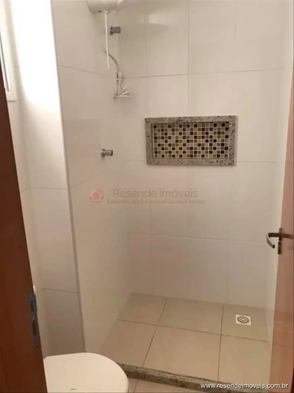 Foto 3 de 10 - Flat para venda em Jardim Tropical