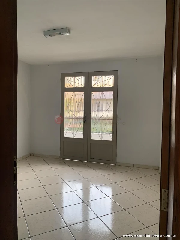 Foto 20 de 23 - Casa para aluguel em Jardim Tropical