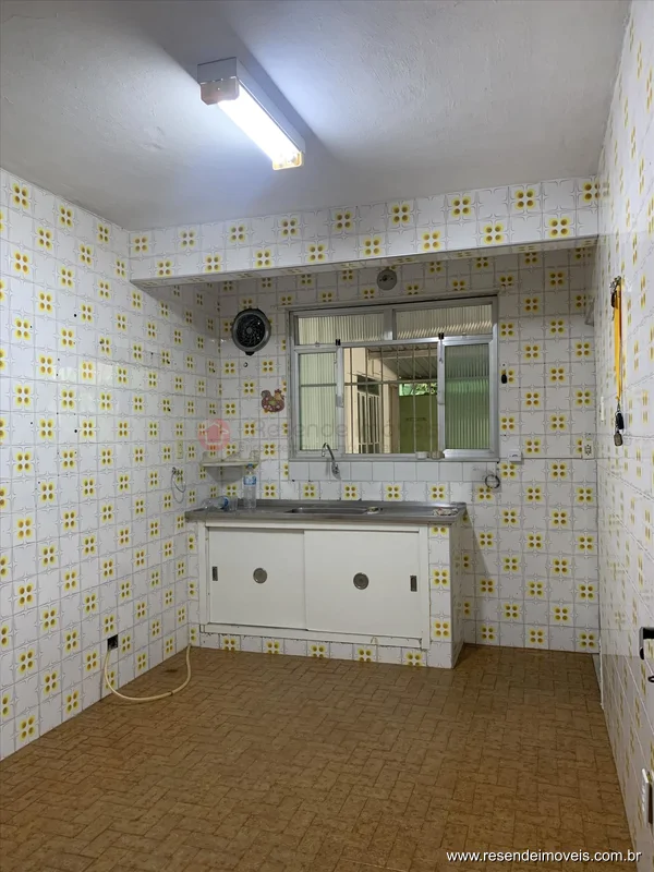 Foto 10 de 23 - Casa para aluguel em Jardim Tropical