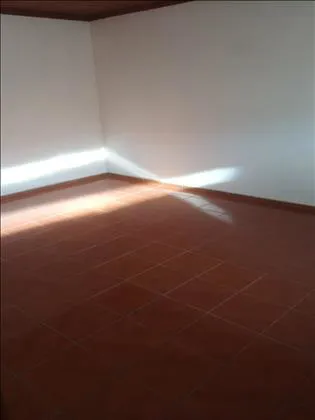 Casa para venda em Montese