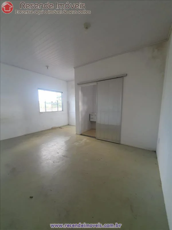 Foto 3 de 11 - Galpão para aluguel em Elite