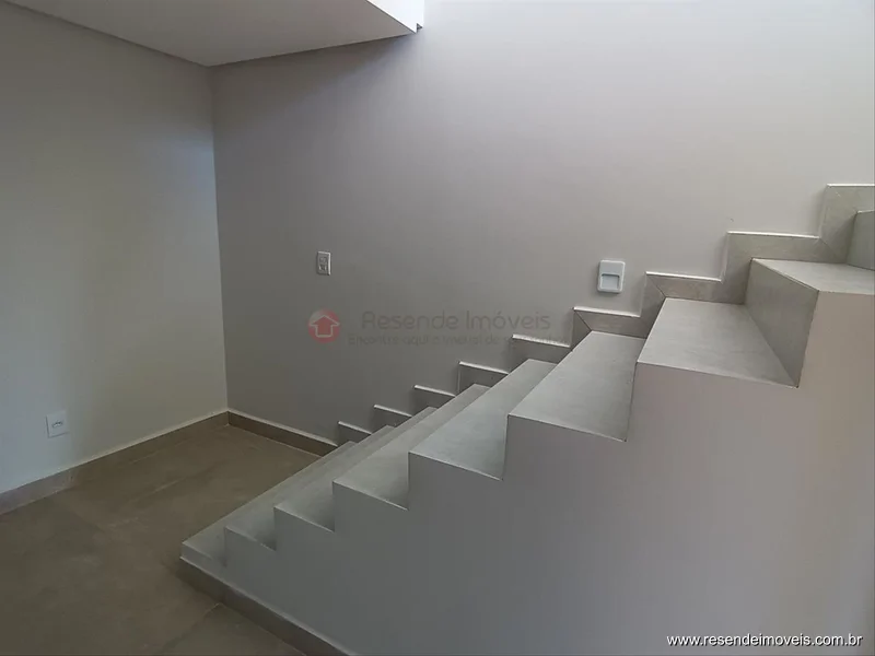 Foto 10 de 38 - Casa em condomínio para venda em Parque Ipiranga