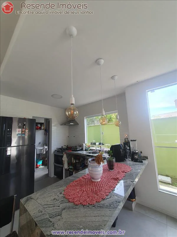 Foto 3 de 22 - Casa para venda e aluguel em Monet