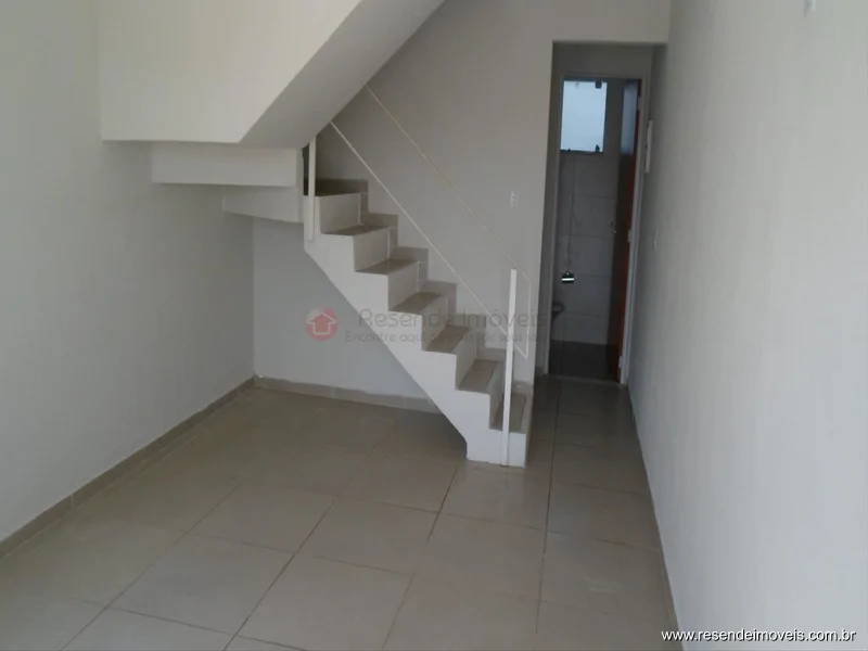 Foto 2 de 8 - Casa para aluguel em Centro