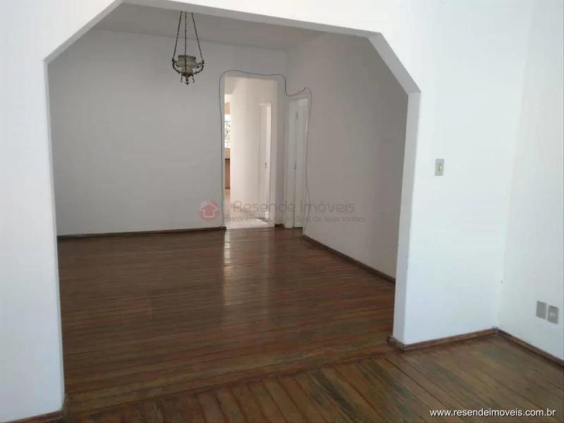 Foto 1 de 47 - Casa para aluguel em Centro