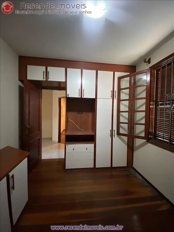 Foto 3 de 30 - Casa para venda e aluguel em Montese