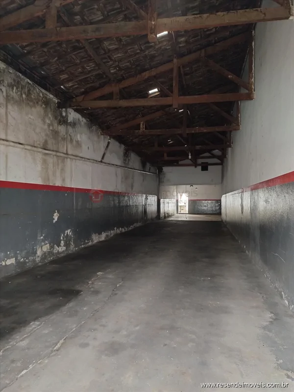 Foto 1 de 5 - Galpão para aluguel em Vila Julieta