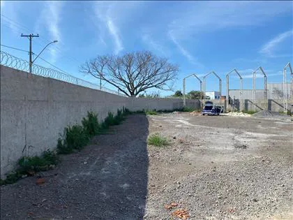 Galpão para aluguel em Fazenda da Barra - Imobiliária Roberta Imóveis