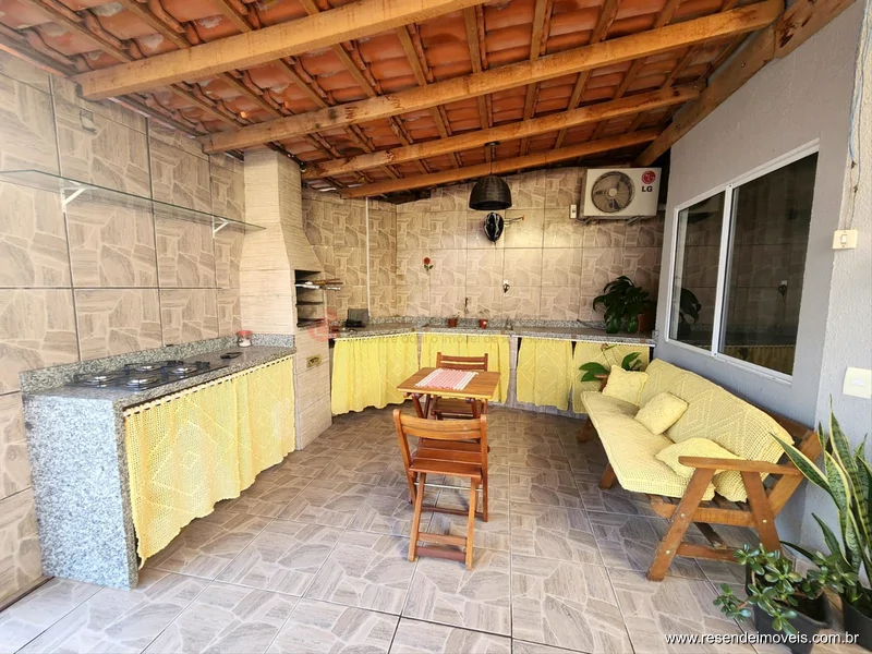 Foto 2 de 10 - Casa para venda em Jardim Alegria