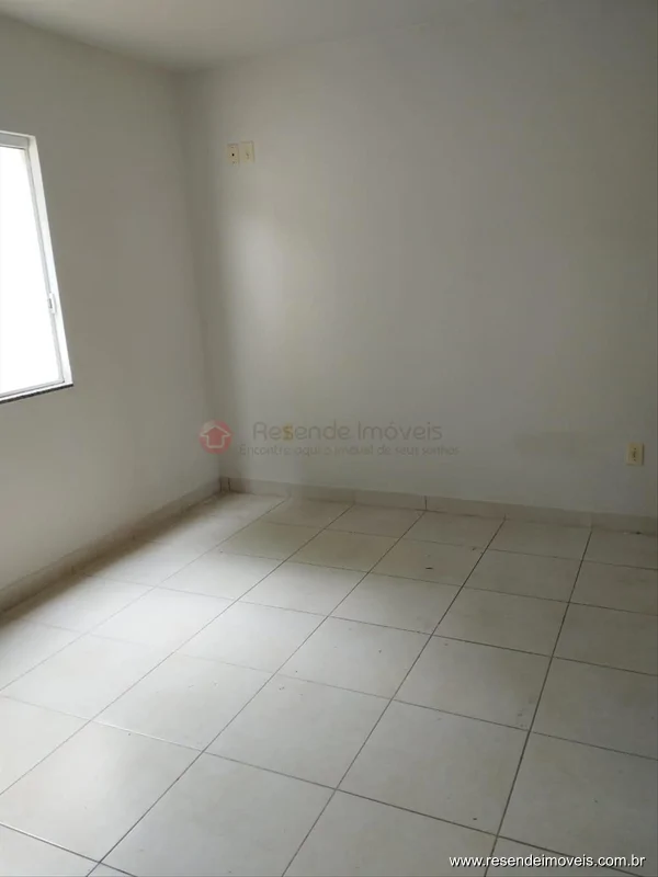 Foto 2 de 14 - Casa para aluguel em Fazenda da Barra