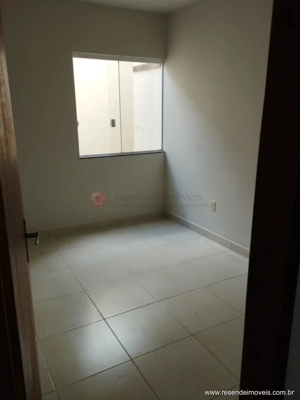 Foto 1 de 14 - Casa para aluguel em Fazenda da Barra