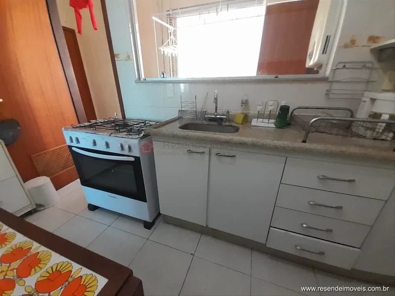 Foto 4 de 28 - Apartamento para aluguel em Morada do Castelo