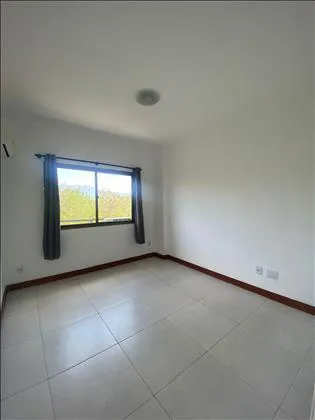Apartamento para venda e aluguel em Montese