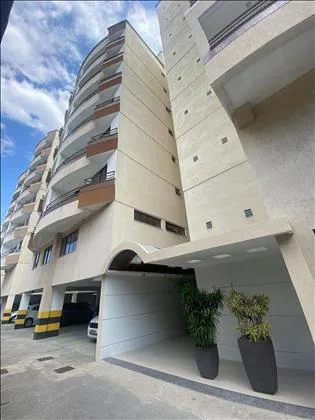 Apartamento para venda e aluguel em Montese