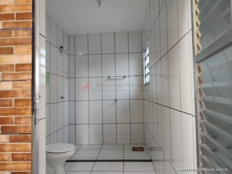 Foto 9 de 27 - Casa comercial para venda em Itapuca