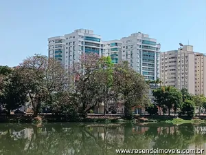 Apartamento para aluguel em Comercial