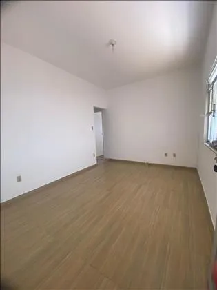 Casa para venda em Morada da Montanha