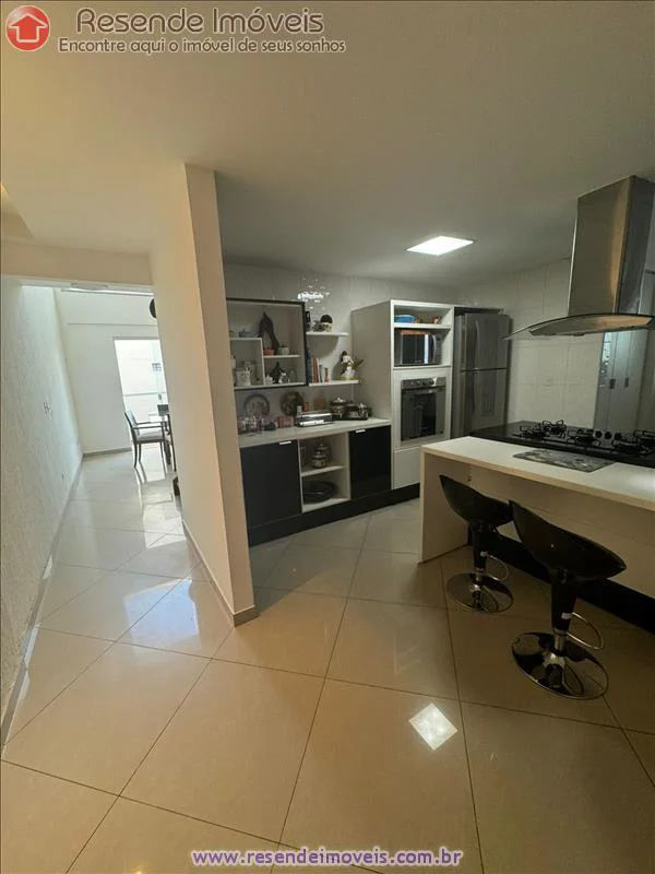 Foto 2 de 17 - Cobertura para venda em Morada do Castelo