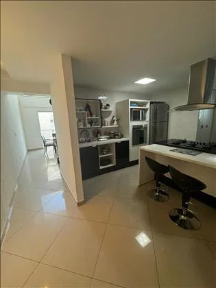 Cobertura para venda em Morada do Castelo