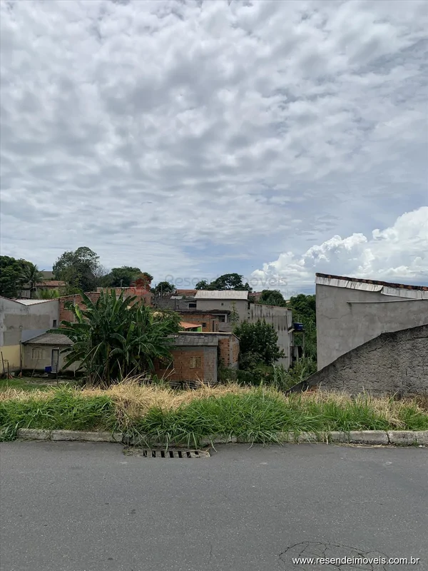 Foto 1 de 2 - Terreno para venda em Surubi