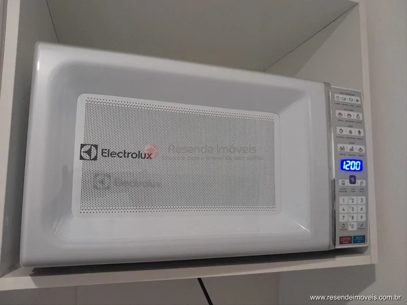 Foto 2 de 19 - Flat para venda em Montese