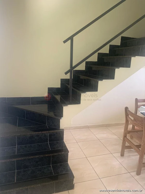 Foto 4 de 37 - Casa para venda e aluguel em Vila Santa Cecília