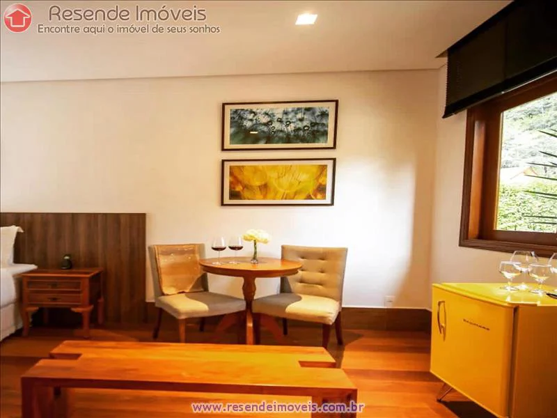 Foto 3 de 12 - Chalé para venda em Centro