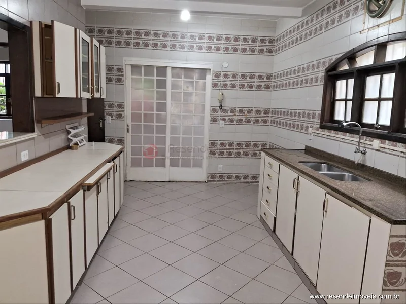 Foto 3 de 27 - Casa em condomínio para aluguel em Casa da Lua